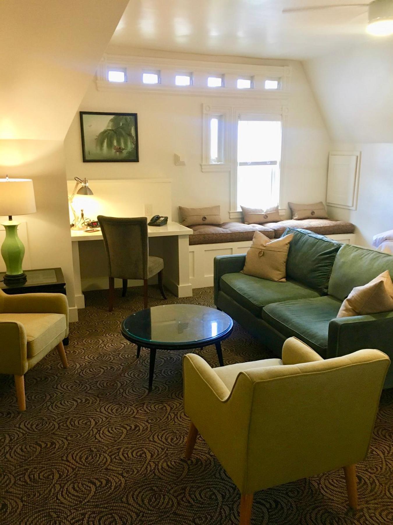 Morgan State House Inn Олбани Номер фото