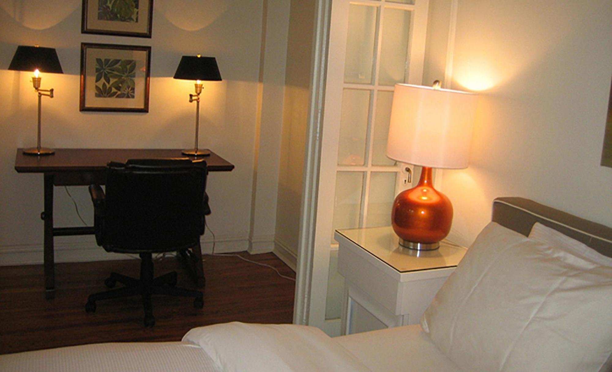 Morgan State House Inn Олбани Номер фото